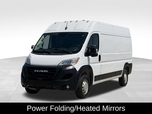 Used 2024 RAM ProMaster 2500 w/ Convenience Group FWD image 5