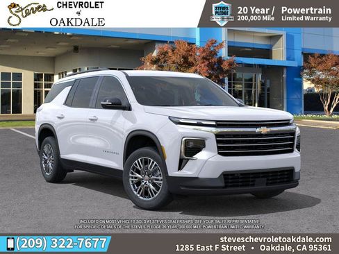 New 2026 Chevrolet Traverse LT w/ Driver Confidence Package AWD/4WD image 7