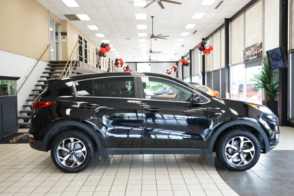 Used 2020 Kia Sportage LX AWD/4WD image 18