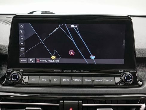 Used 2023 Kia Seltos SX w/ SX Sunroof Package image 17