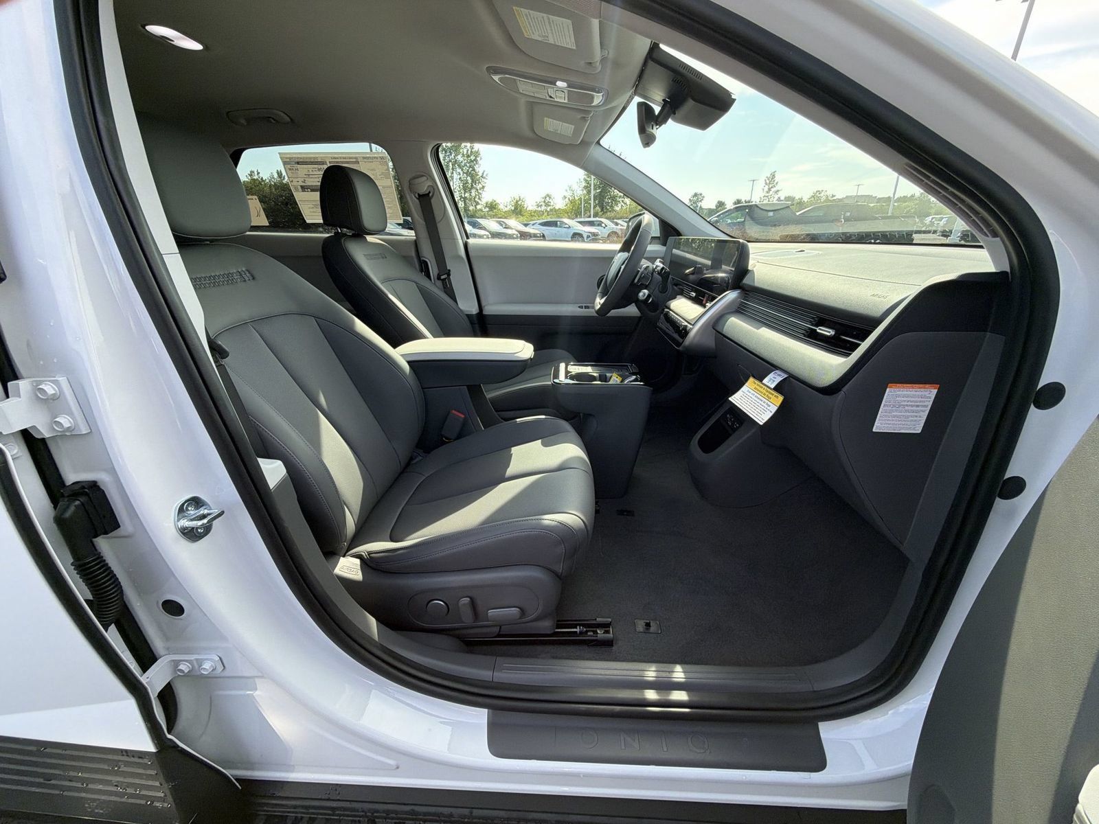 New 2026 Hyundai Ioniq 5 SEL AWD/4WD image 24