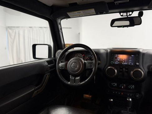 Used 2016 Jeep Wrangler Sahara AWD/4WD image 48