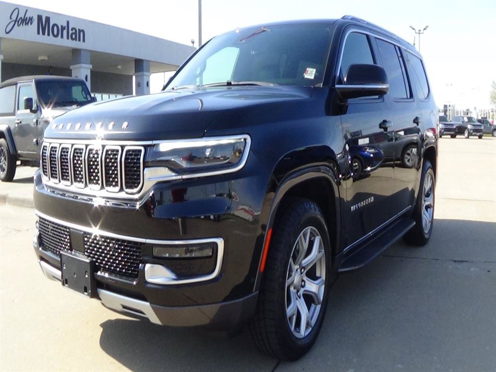 Certified 2022 Jeep Wagoneer Series II AWD/4WD image 2