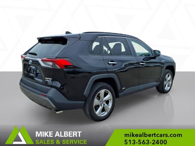 Used 2021 Toyota RAV4 Limited AWD/4WD image 7
