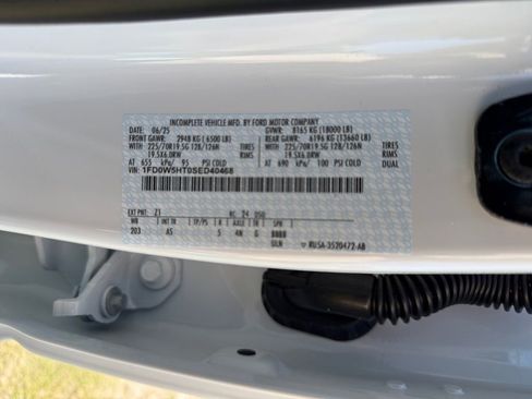 New 2025 Ford F550 4x4 Crew Cab Super Duty image 37