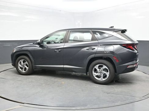 Used 2022 Hyundai Tucson SE AWD/4WD image 4