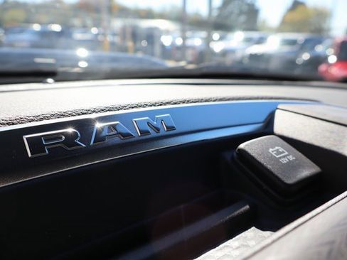 Used 2025 RAM 2500 Laramie w/ Night Edition image 27