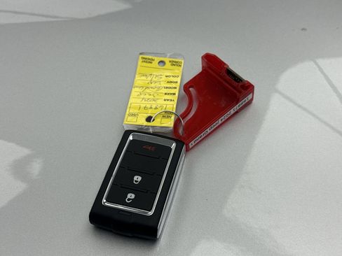 Used 2024 Jeep Grand Cherokee Laredo X w/ Trailer Tow Package image 43