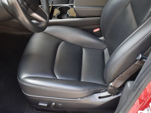 Used 2019 Tesla Model 3 Standard Range Plus RWD image 7