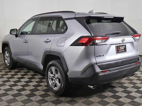 Used 2025 Toyota RAV4 XLE FWD image 7