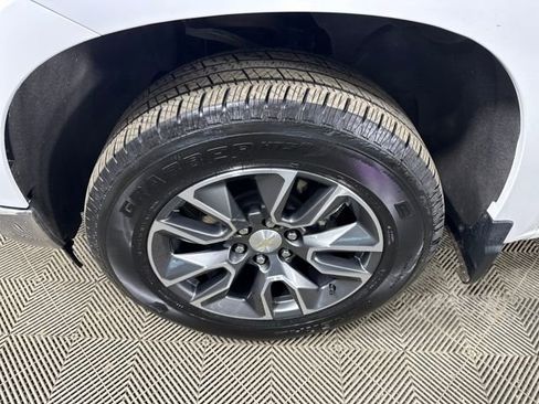 Used 2023 Chevrolet Silverado 1500 LT image 10