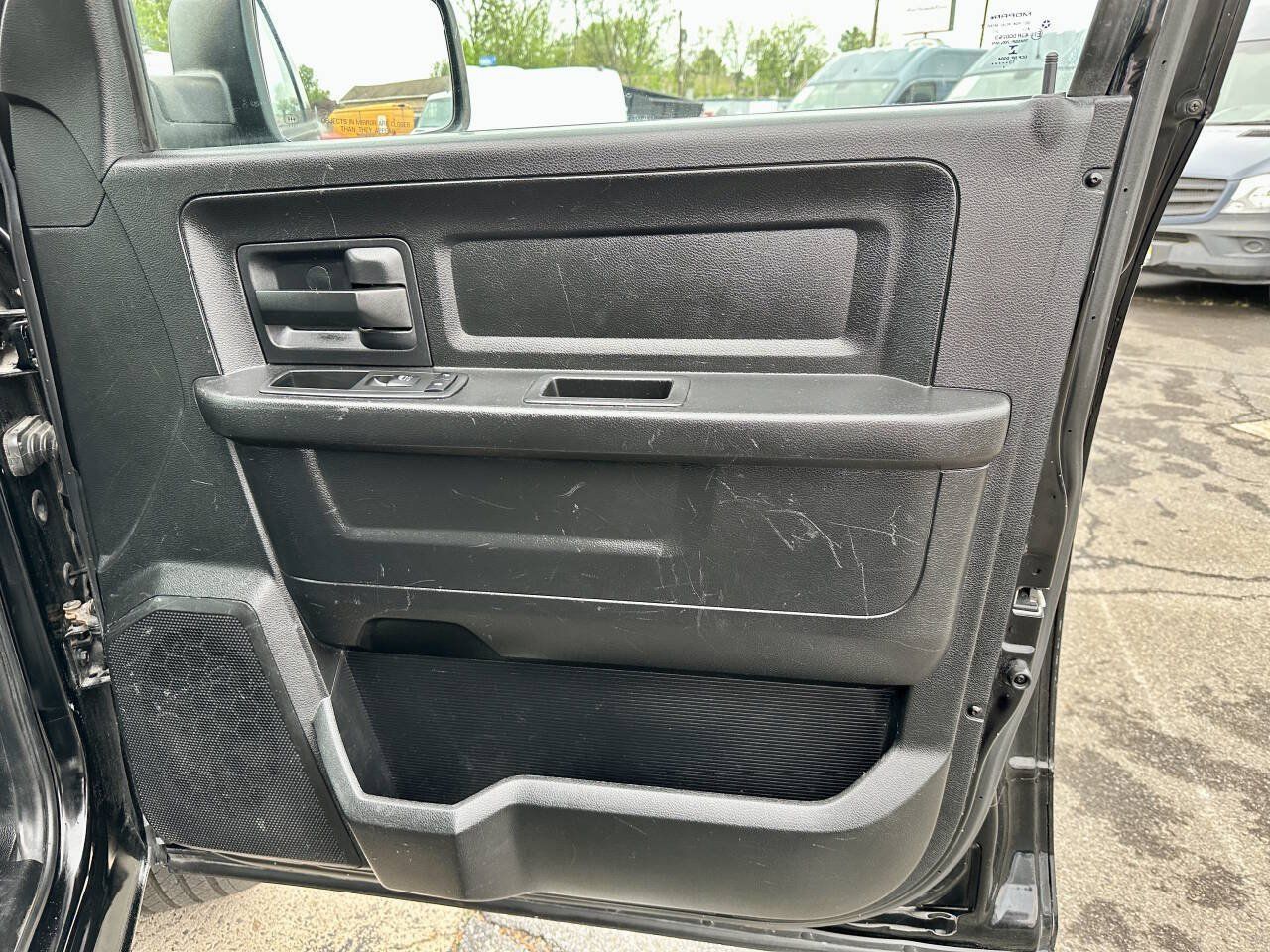 Used 2014 RAM 1500 Express AWD/4WD image 18