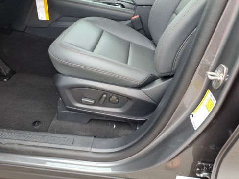 New 2026 Ford Explorer Active w/ Active Comfort Package RWD image 11