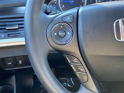 Used 2013 Honda Crosstour EX-L image 19