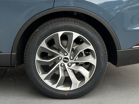 New 2026 Lincoln Aviator Reserve image 5