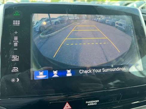 Used 2016 Honda Pilot Elite image 12