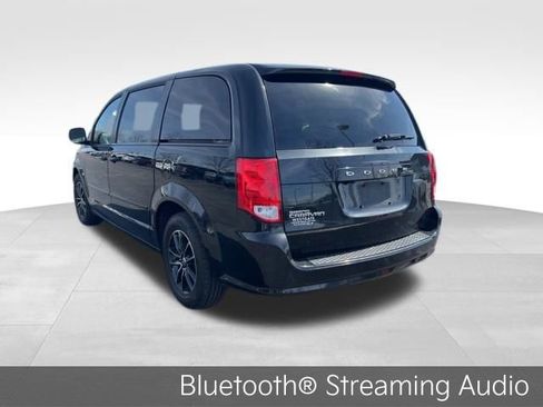 Used 2016 Dodge Grand Caravan SE image 5