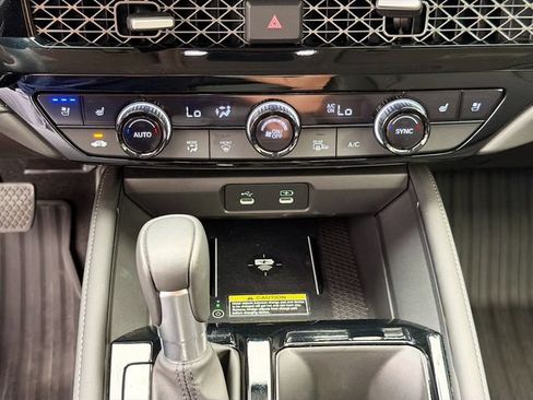 Used 2025 Honda Accord Touring image 16