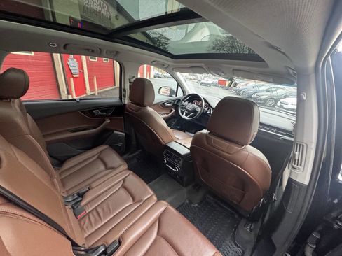 Used 2018 Audi Q7 3.0T Prestige w/ Prestige Package image 26