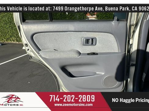 Used 2000 Toyota 4Runner SR5 RWD image 39