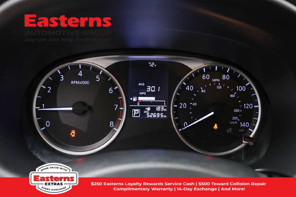 Used 2022 Nissan Kicks S FWD image 18