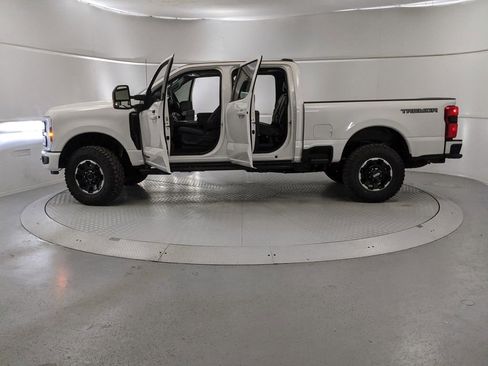 New 2025 Ford F250 Lariat w/ Lariat Ultimate Package image 11