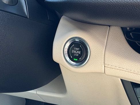 Used 2023 Buick Envision Avenir AWD/4WD image 35
