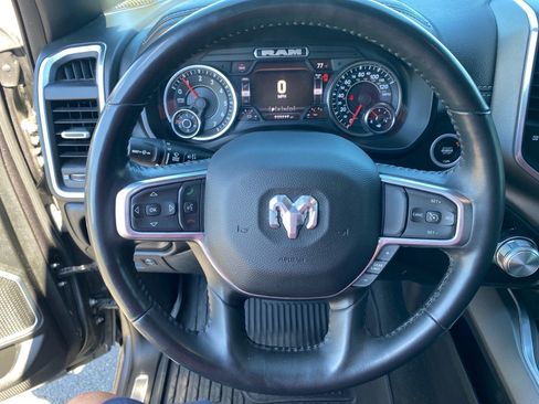 Used 2022 RAM 1500 Laramie w/ Sport Appearance Package AWD/4WD image 10