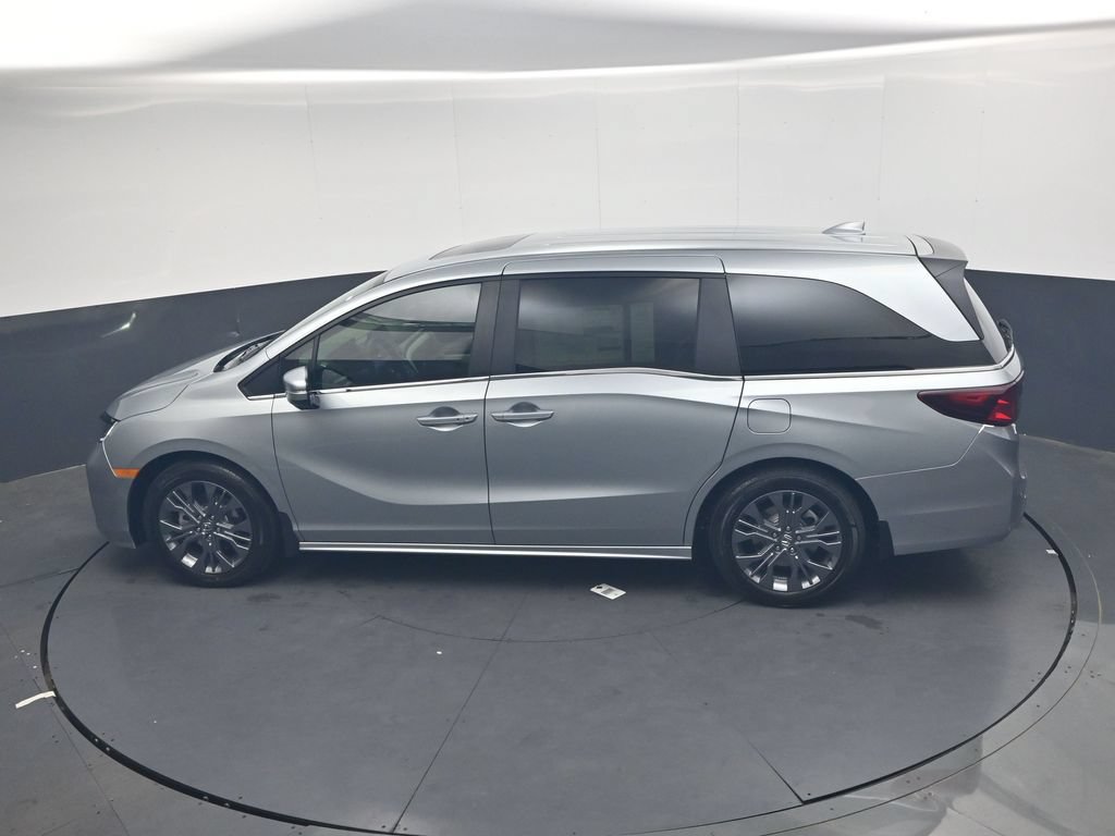 New 2027 Honda Odyssey Touring image 19