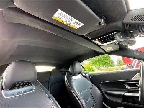 Used 2023 Mercedes-Benz SL 63 AMG 4MATIC image 14