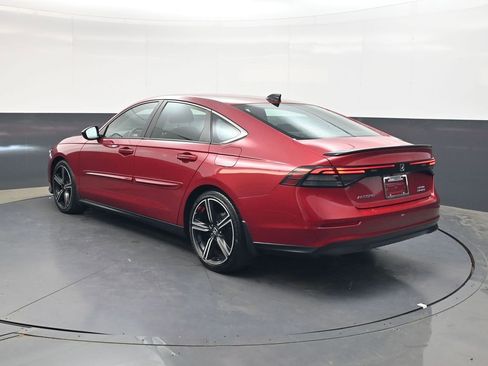 Used 2023 Honda Accord Sport image 6