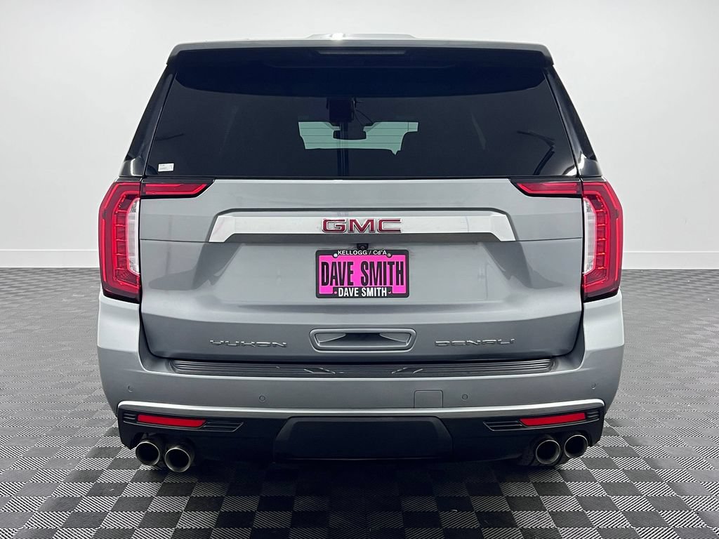 Used 2023 GMC Yukon XL Denali AWD/4WD image 10