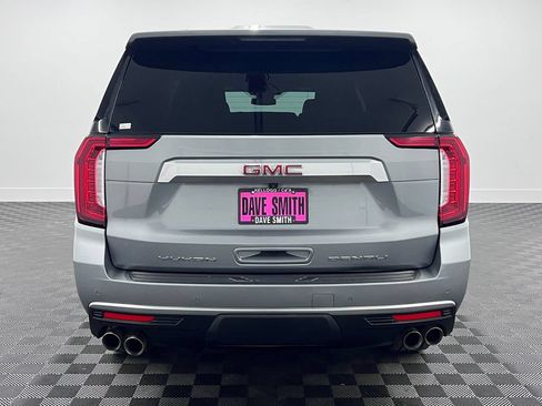Used 2023 GMC Yukon XL Denali AWD/4WD image 10