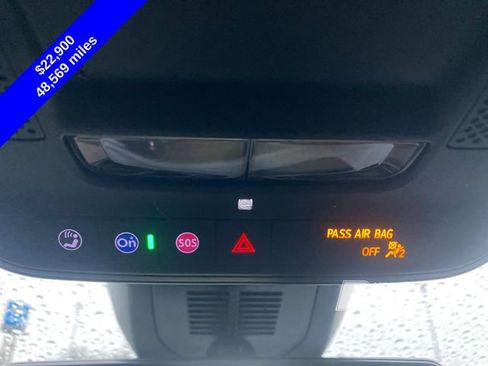 Used 2025 Chevrolet Equinox LT w/ Convenience Package II image 28