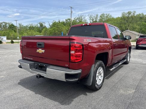 Used 2018 Chevrolet Silverado 1500 LT w/ All Star Edition AWD/4WD image 8