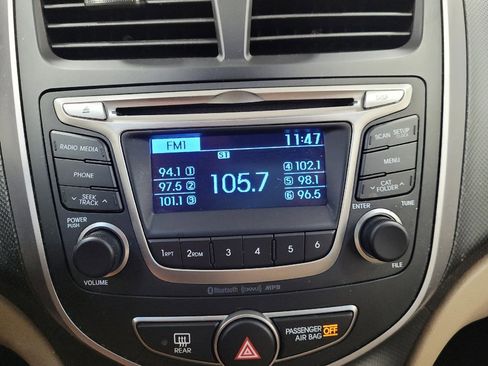 Used 2016 Hyundai Accent SE w/ Option Group 02 FWD image 25