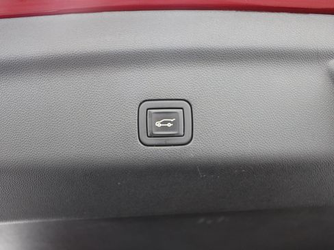 Certified 2024 Cadillac Escalade Premium Luxury w/ Performance Package AWD/4WD image 26