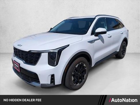 Used 2025 Kia Sorento S FWD image 1