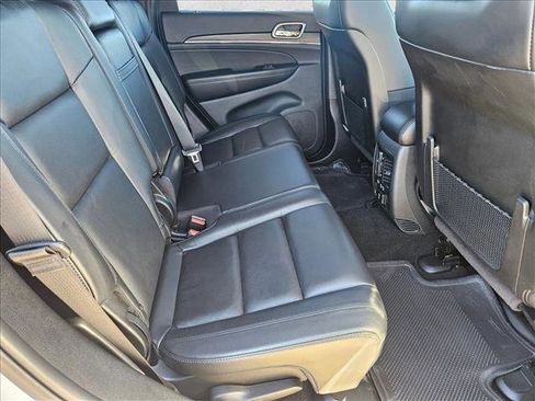 Used 2019 Jeep Grand Cherokee Limited image 20