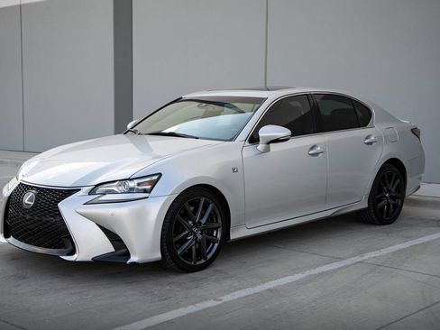 Used 2017 Lexus GS 350 F Sport RWD image 4