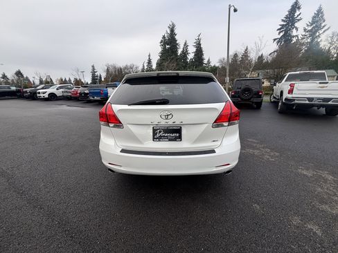 Used 2009 Toyota Venza AWD image 6