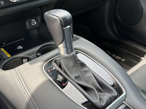 Used 2024 Honda HR-V EX-L image 17