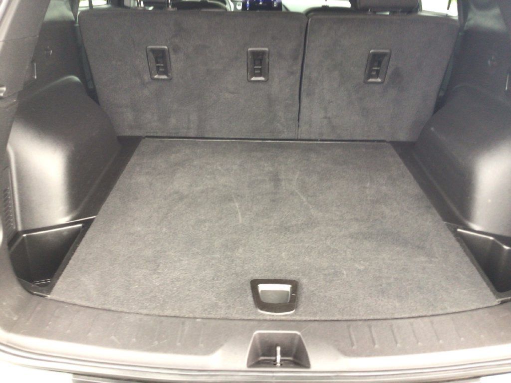 Used 2025 Chevrolet Blazer LT AWD/4WD image 13