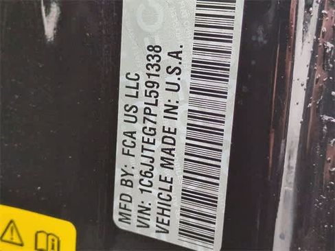 Used 2023 Jeep Gladiator Mojave image 38