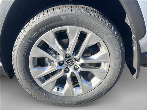 New 2025 Toyota RAV4 Limited image 11