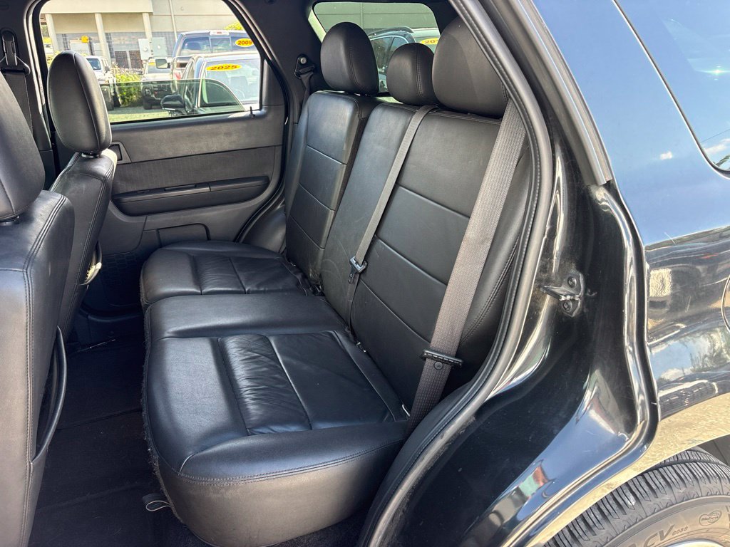 Used 2011 Ford Escape XLT w/ 203A Rapid Spec Order Code FWD image 13