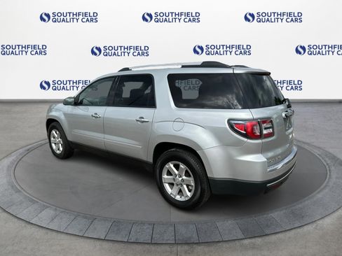 Used 2015 GMC Acadia SLE AWD/4WD image 4