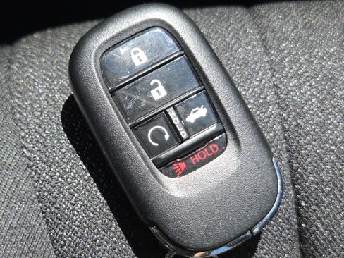 Certified 2025 Honda Accord SE image 34