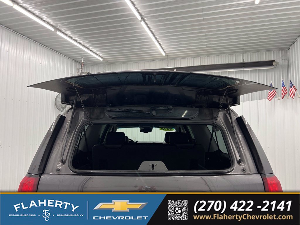 Used 2016 Chevrolet Suburban LT AWD/4WD image 22