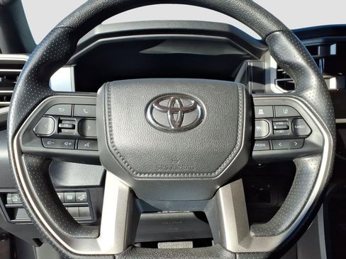 Used 2025 Toyota Tundra SR5 w/ SR5 Convenience Package AWD/4WD image 25